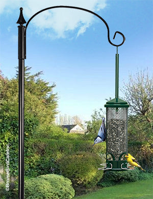 Brome Squirrel Buster Mini Squirrel-proof Bird Feeder